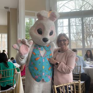 Meet your Posher, Gillian